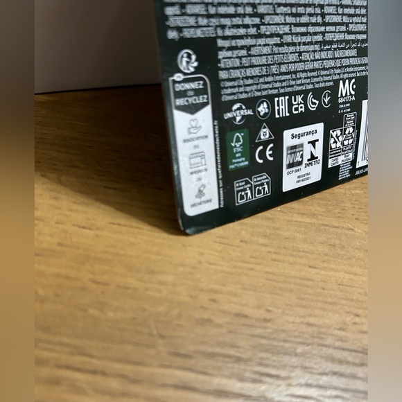 Hot Wheels Back to the Future Die-Cast Car - Picture 4 of 6